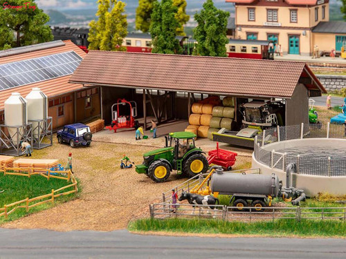 Faller farm shed with slurry - faller,