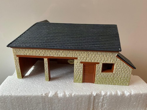 Hornby skaledale r8785 farm - skaledale,