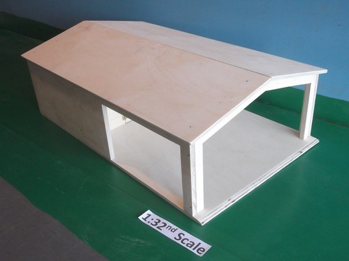 32nd scale wooden model - model, farm